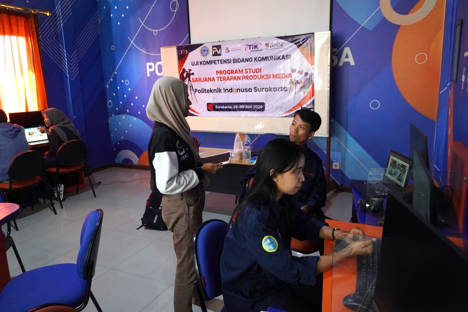 Perkuat Kompetensi Lulusan, Prodi Sarjana Terapan Produksi Media Gelar Uji Kompetensi Profesi - Galeri